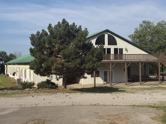 Listing Image 49