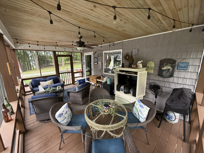 Listing Image 23