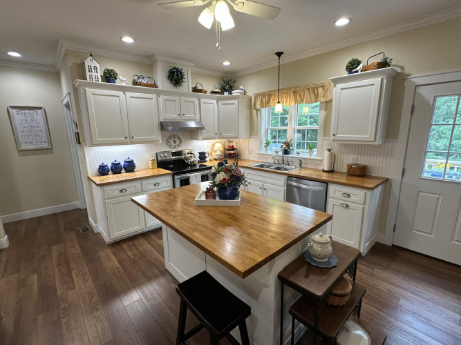 Listing Image 22
