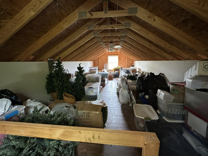 Listing Image 41
