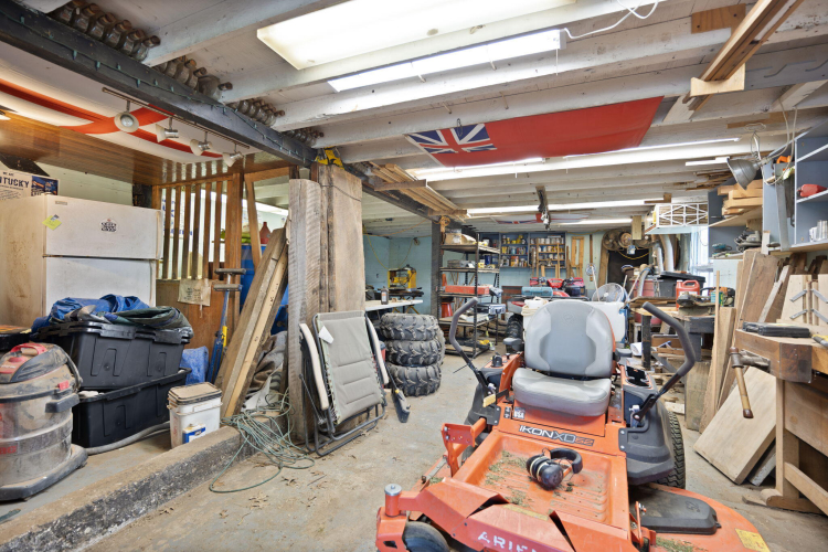 Listing Image 14