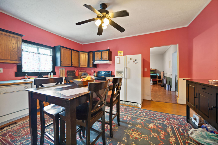 Listing Image 16