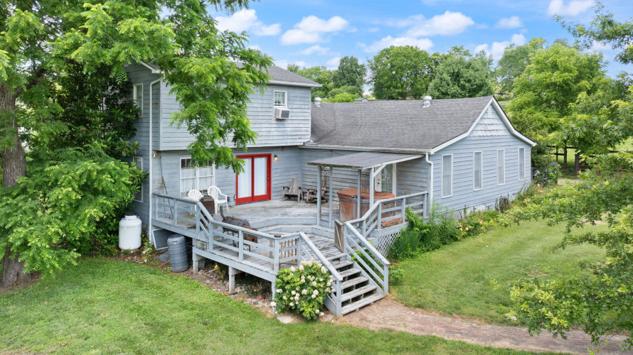 Listing Image 7