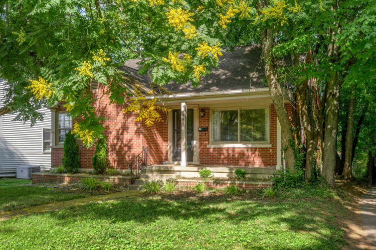 Listing Image 2