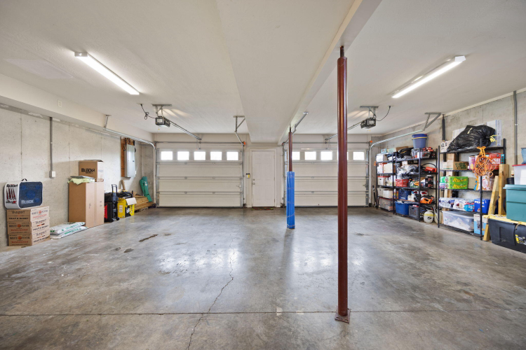 Listing Image 33