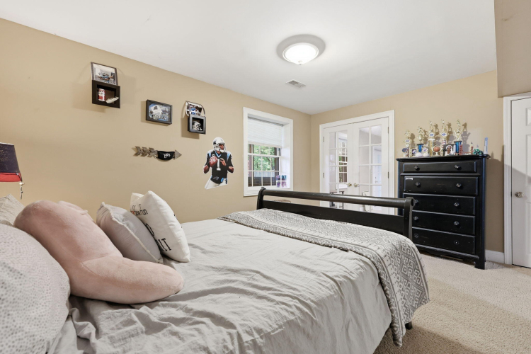 Listing Image 56