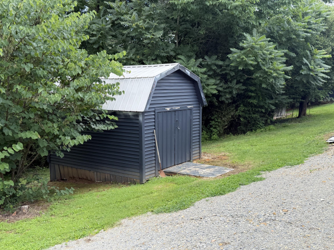 Listing Image 20