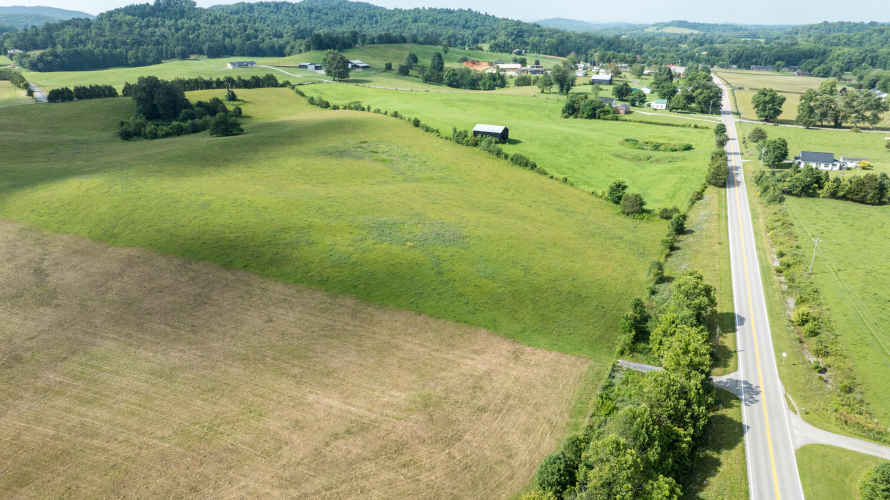 Listing Image 24