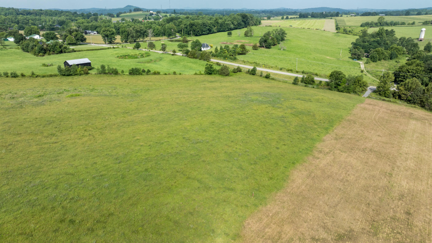 Listing Image 26
