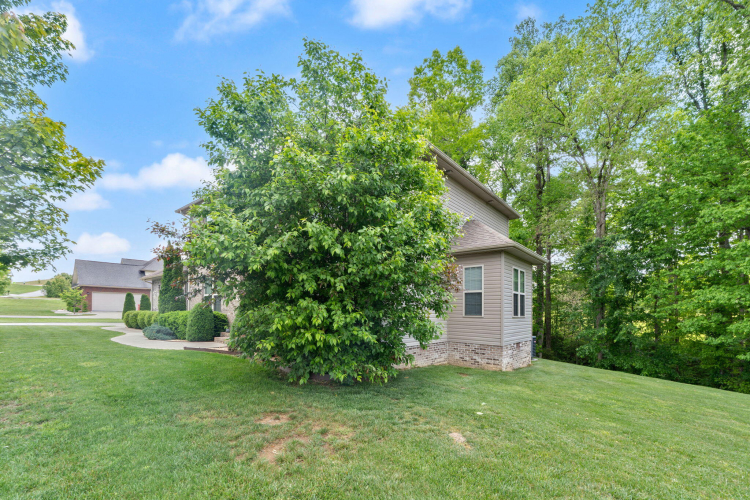 Listing Image 104
