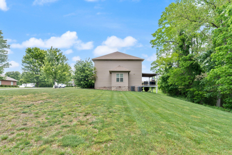 Listing Image 106
