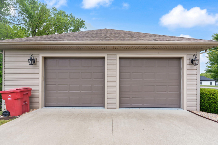 Listing Image 114