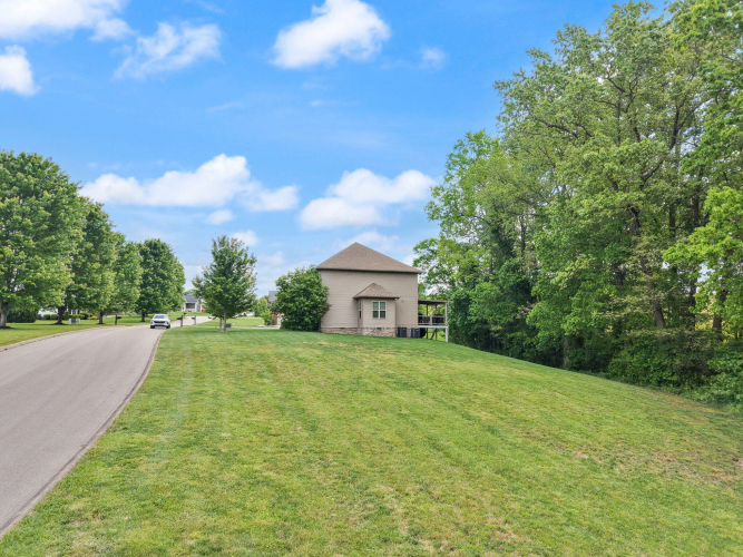 Listing Image 123