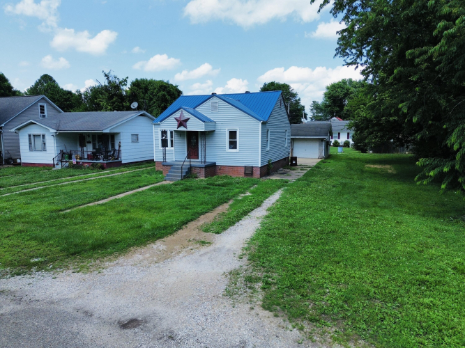 Listing Image 5