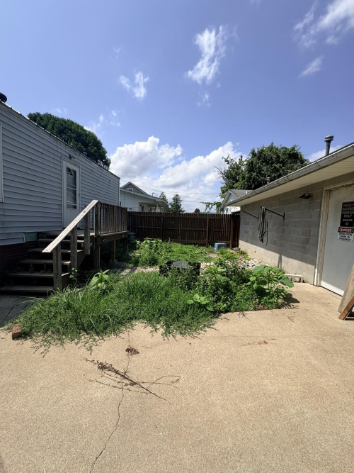 Listing Image 45