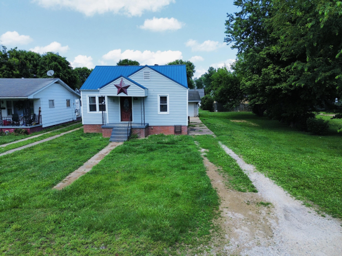 Listing Image 6