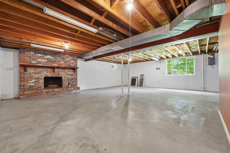 Listing Image 37