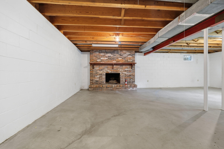 Listing Image 39