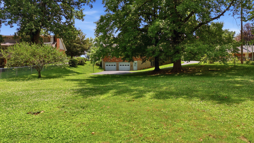 Listing Image 48