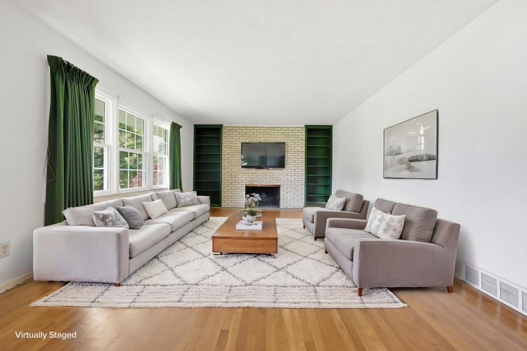Listing Image 9