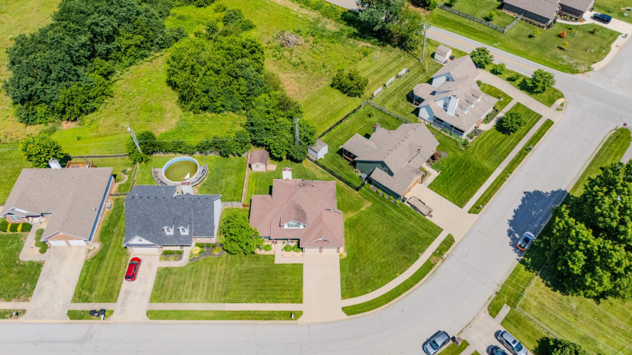 Listing Image 64
