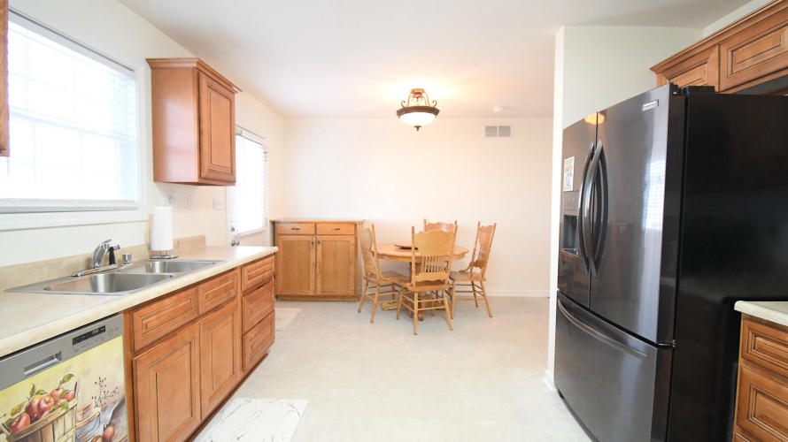Listing Image 16