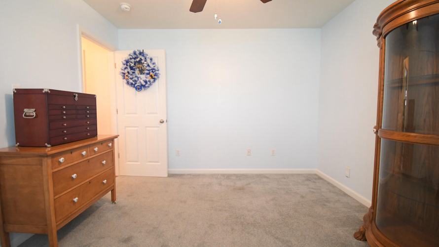 Listing Image 26