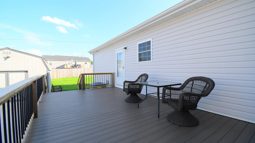 Listing Image 8