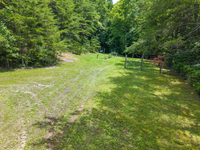 Listing Image 40