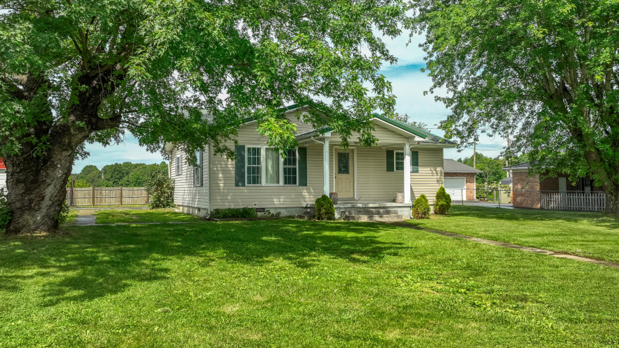 Listing Image 3