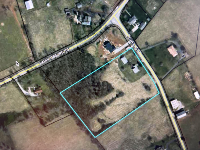 Listing Image 6