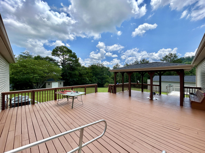 Listing Image 15