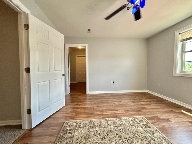 Listing Image 65