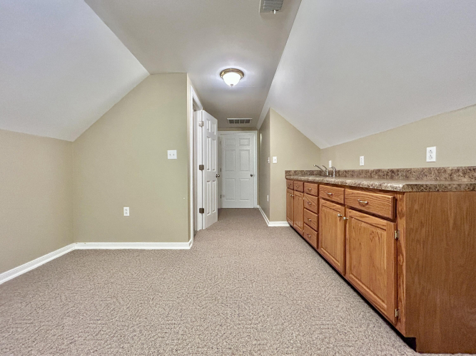 Listing Image 74