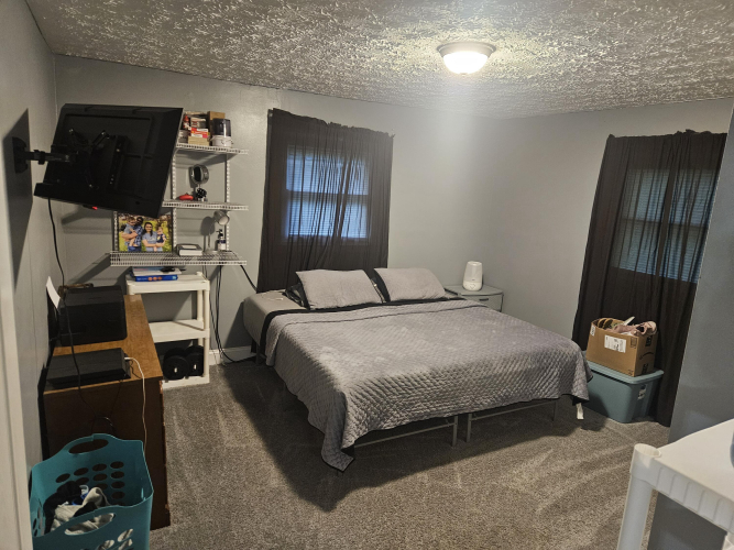 Listing Image 16