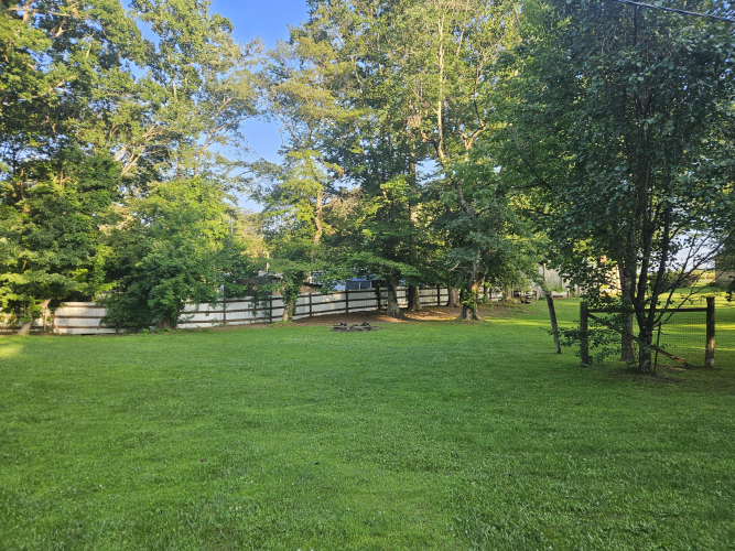 Listing Image 33