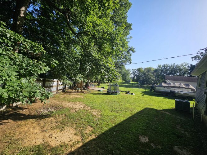 Listing Image 36