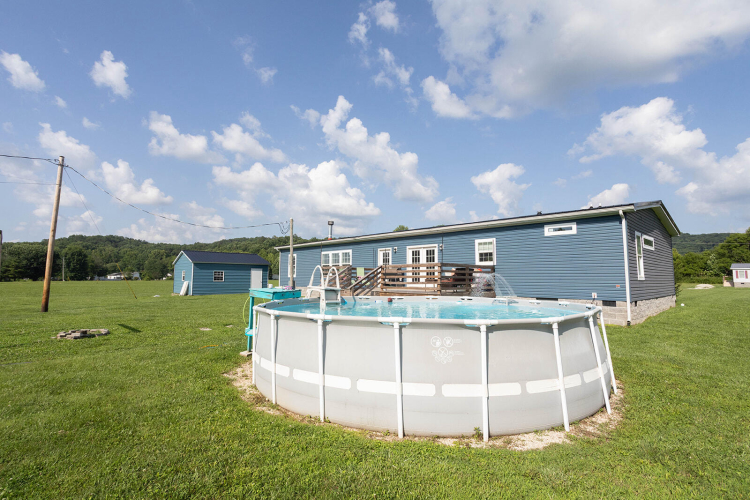 Listing Image 10