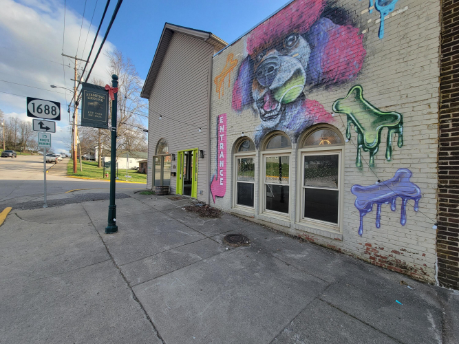 Listing Image 3