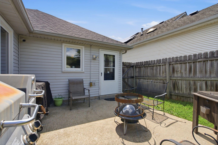 Listing Image 24