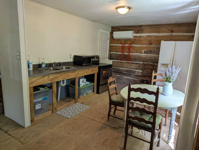 Listing Image 14