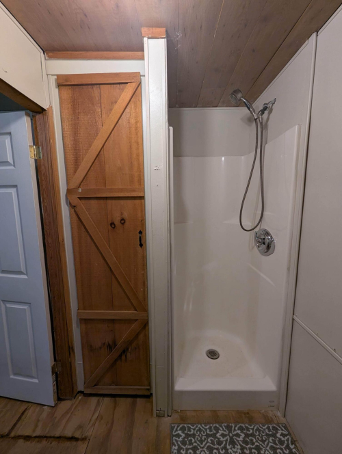 Listing Image 17