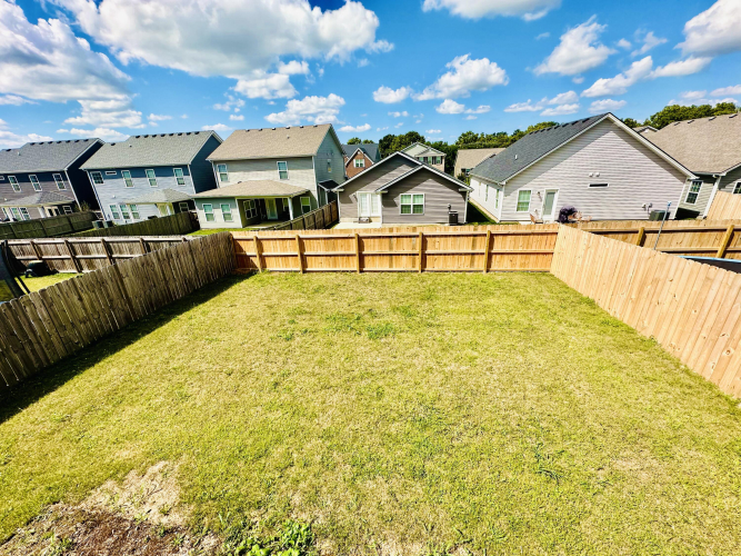 Listing Image 27