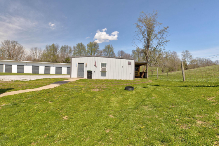Listing Image 23