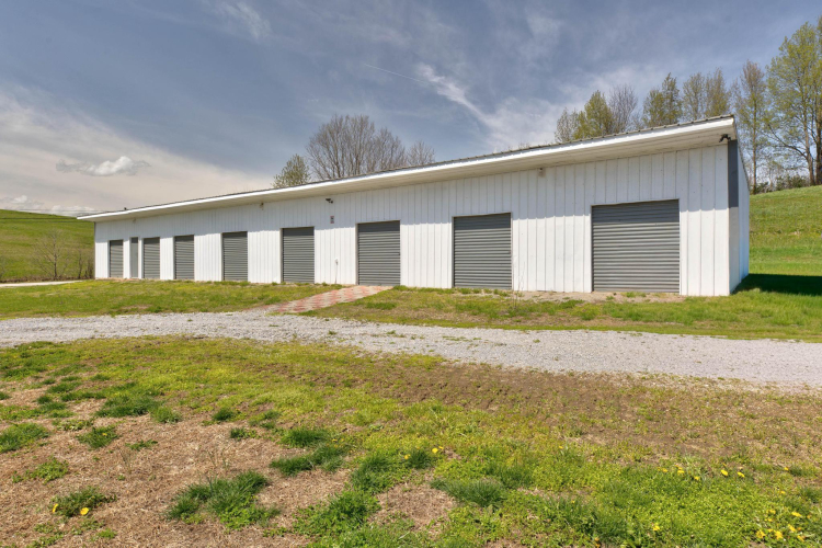 Listing Image 25