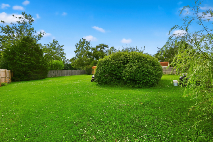 Listing Image 24