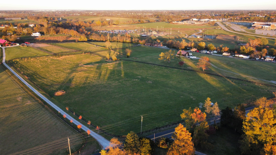 Listing Image 14