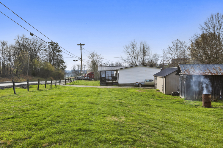 Listing Image 9
