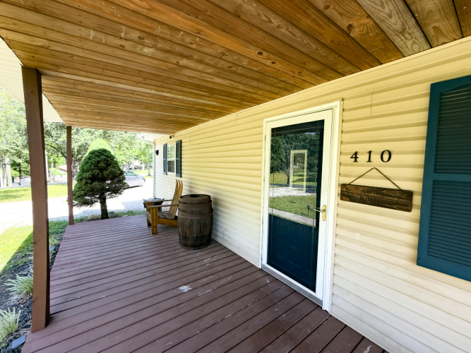 Listing Image 6