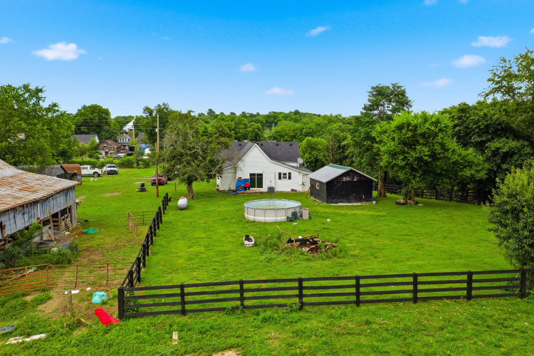 Listing Image 53